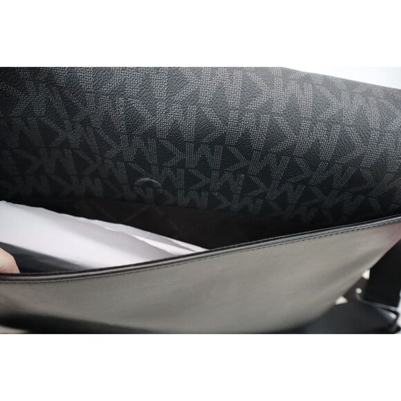 Michael Kors 87F2LEVM2B Unisex Black "MK" Logo Everett Flap Messenger Bag - Picture 3 of 13
